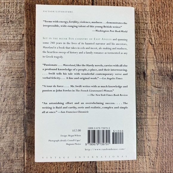 Waterland By Graham Swift Paperback Book Award Winning Author Historical Fiction - Picture 3 of 5